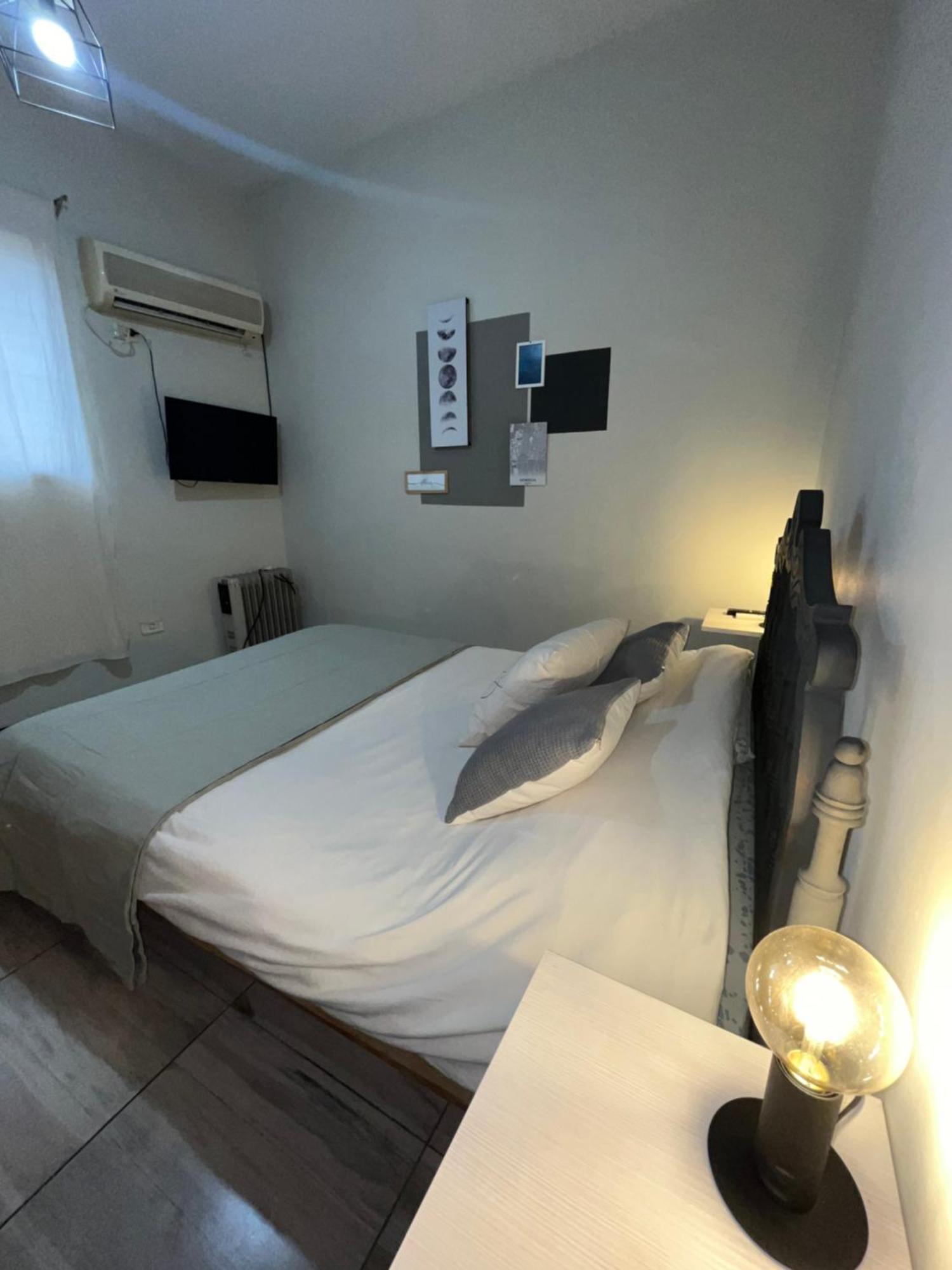 Departamento Espana A 3 Cuadras Plaza Independencia เมนโดซา ภายนอก รูปภาพ